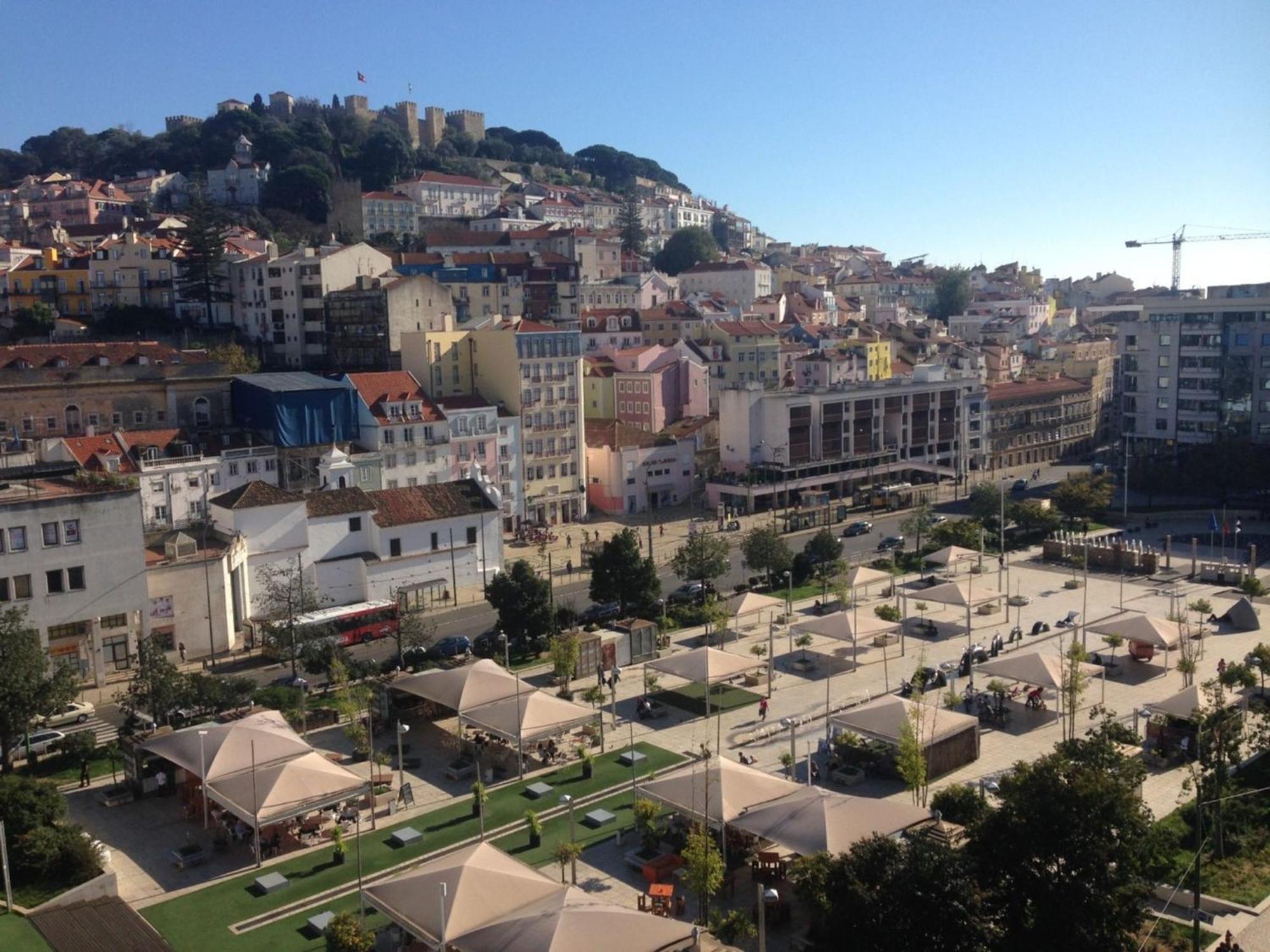 Apartment 1 Bedroom Located Heart Of Lisbon